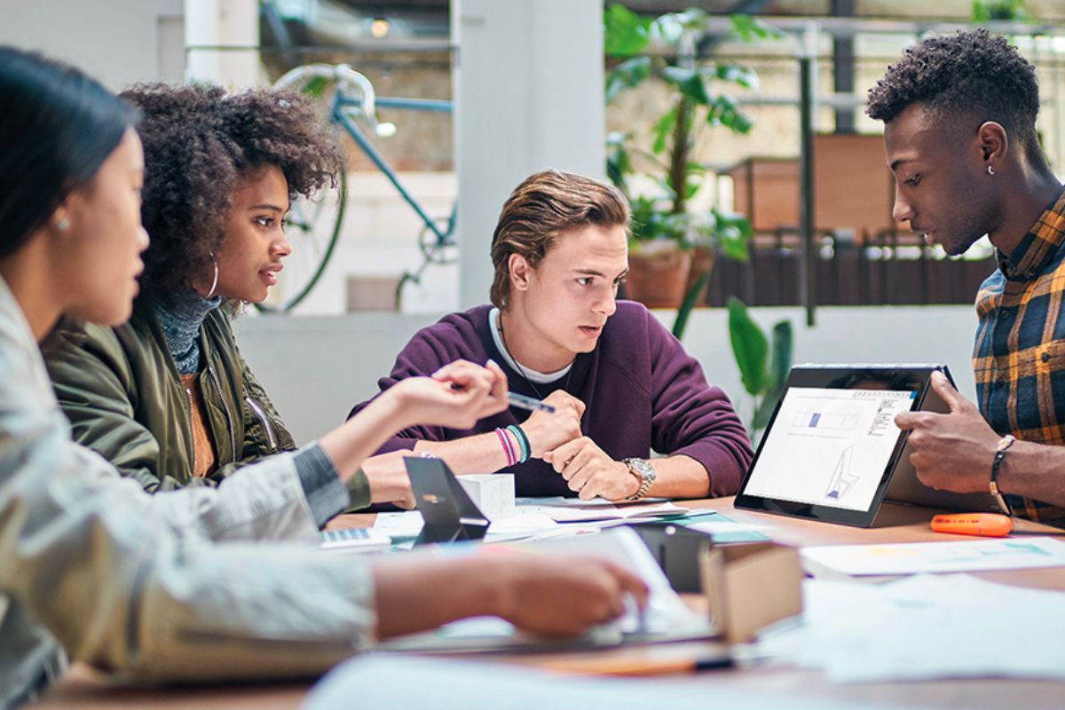 Some courses will give you 1:1 support from an expert