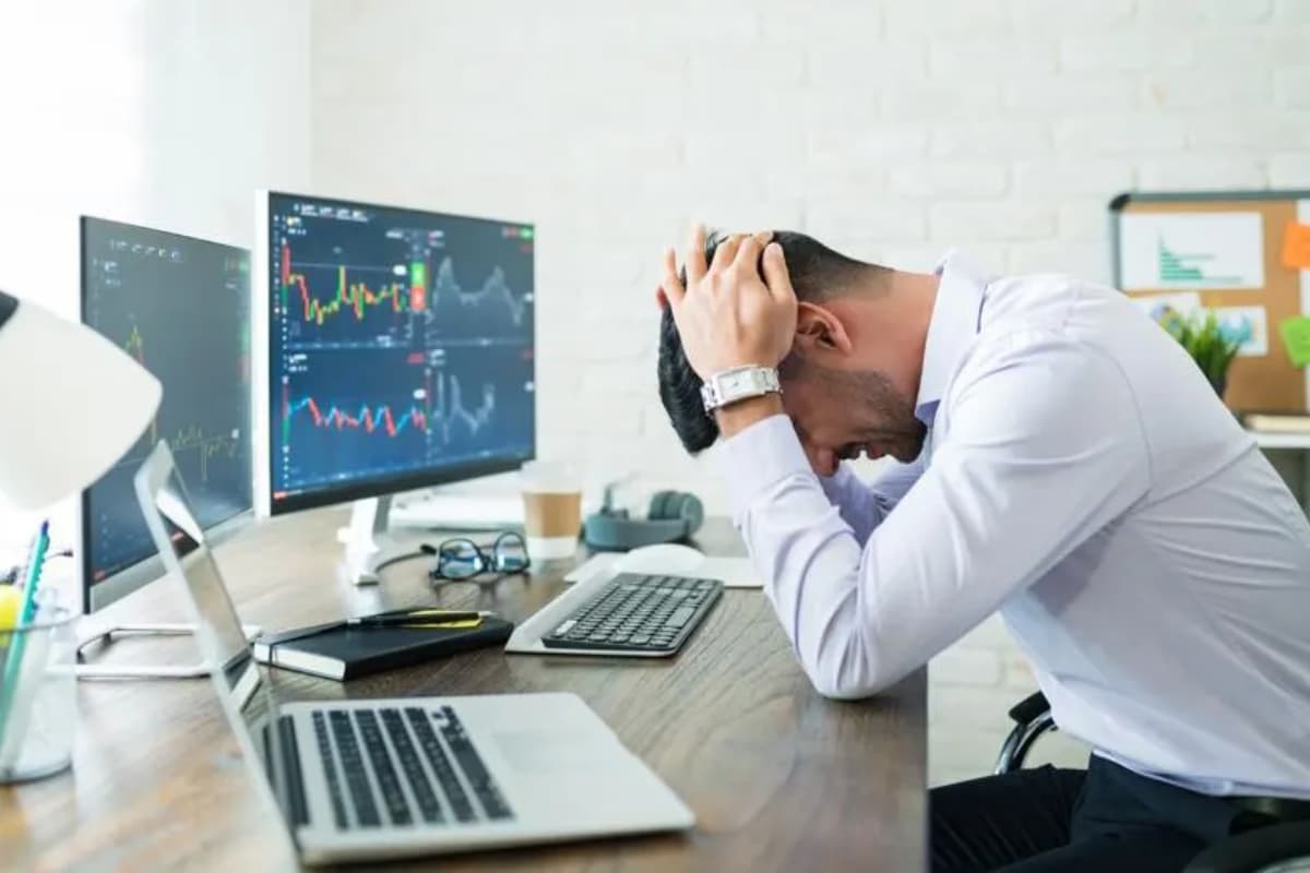 Trading simulators help you control your emotions